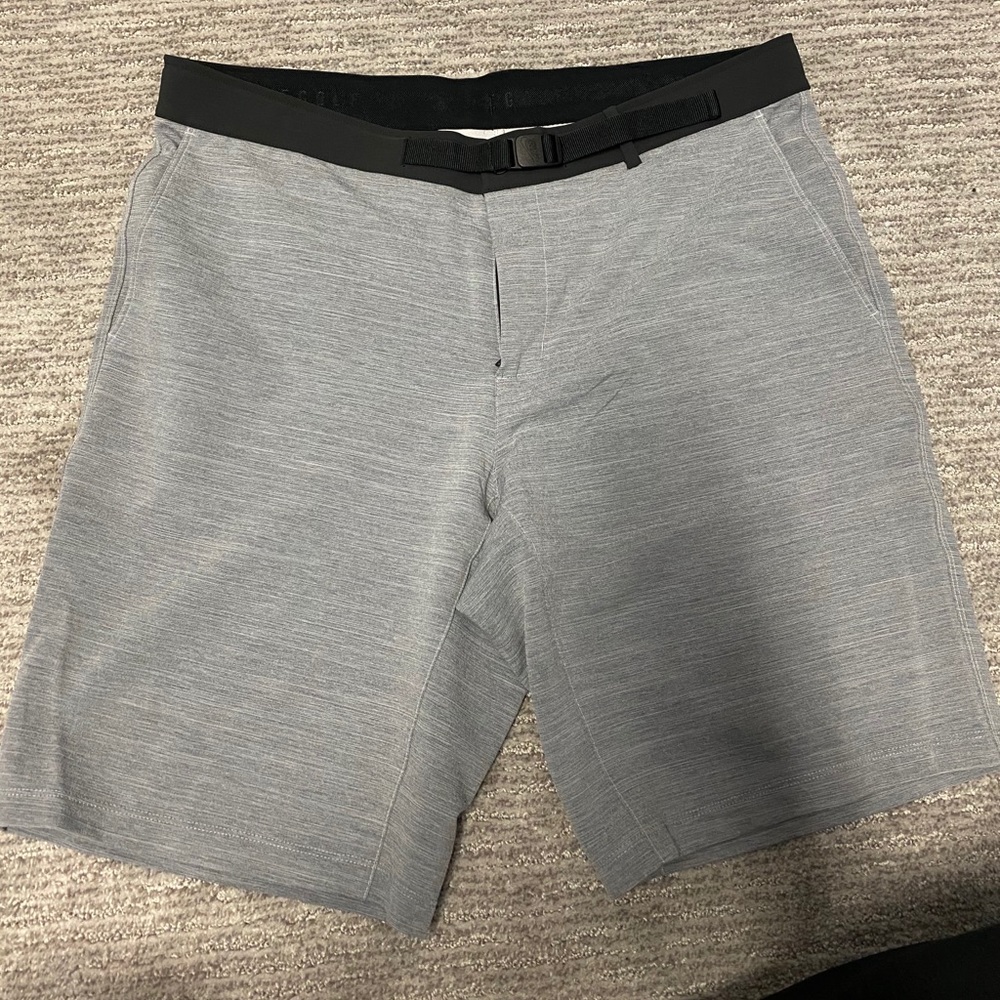 Golf shorts